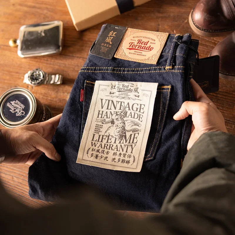 Jeans droits minces de tornade - Levis Jeans 501 avis et prix